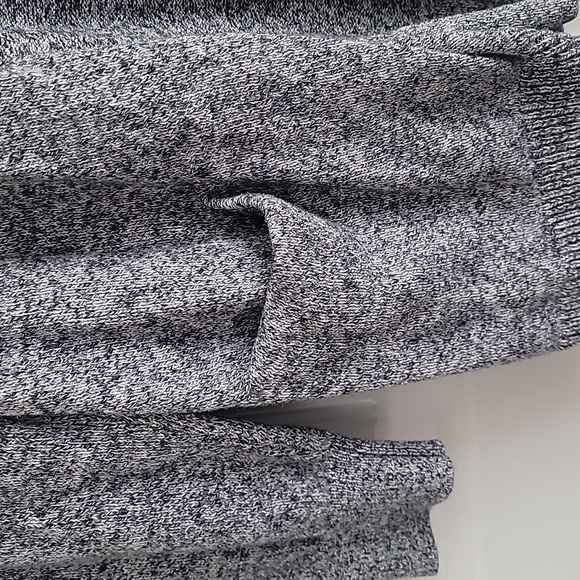 Old Navy Knit Long Sleeve Open Cardigan - Picture 8 of 8